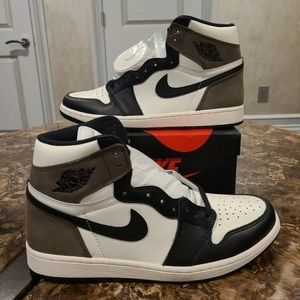 Air Jordan 1 High OG Dark Mocha